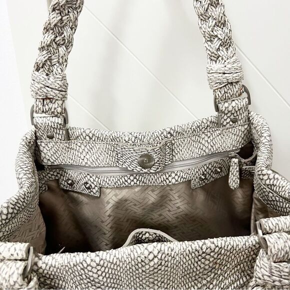 Cole Haan Medium Tote B23878 White Black Laury Cobra Purse Bag Snakeskin - Picture 5 of 9